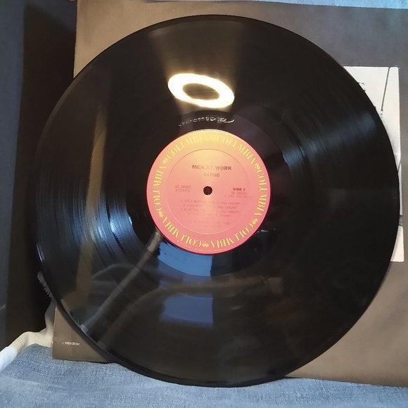 Men At Work Cargo 1983 Vinyl record - Picture 4 of 4